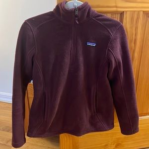 womens Small synchilla Patagonia burgundy pullover